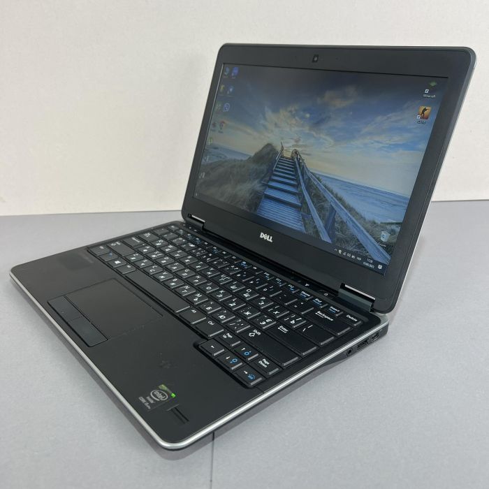 Ноутбук Dell Latitude E7240