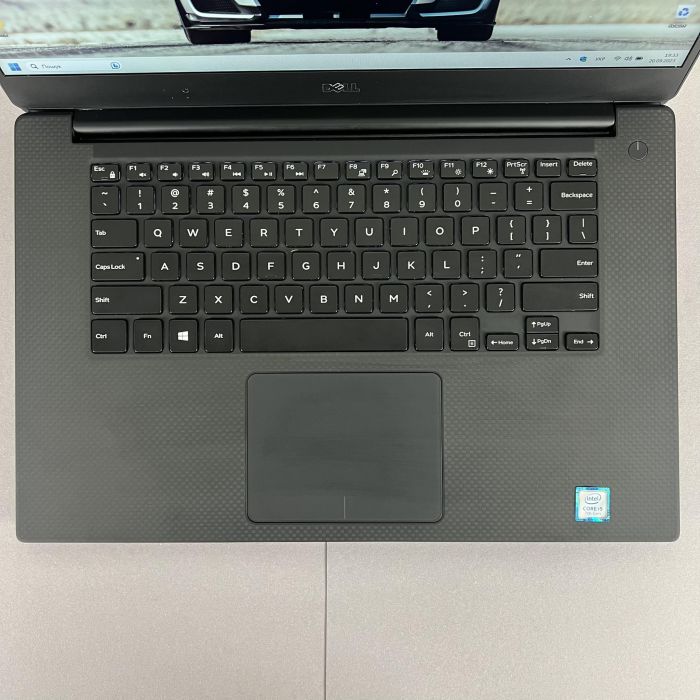 Ноутбук Dell XPS 15 9560