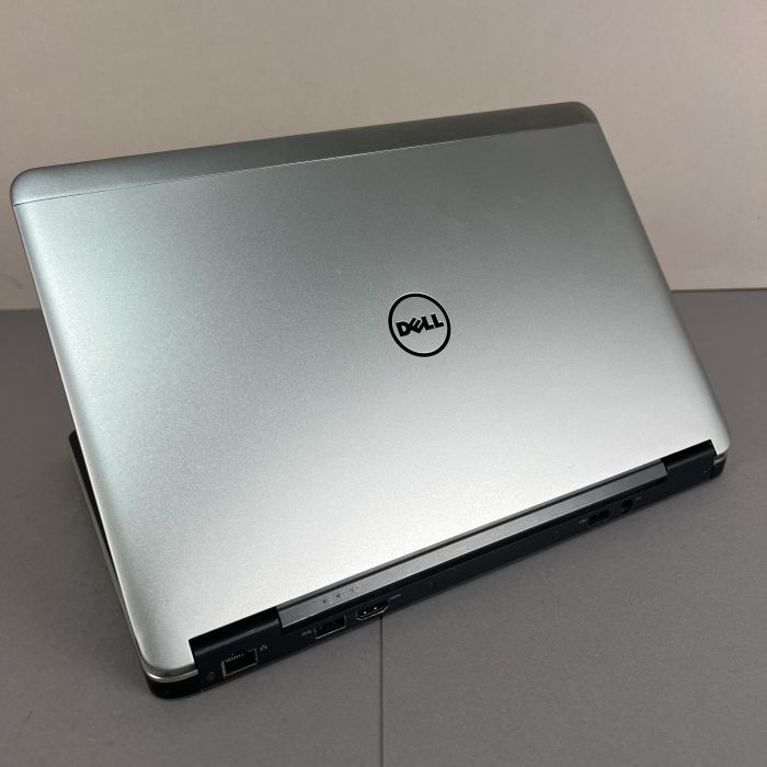 Ноутбук Dell Latitude E7240