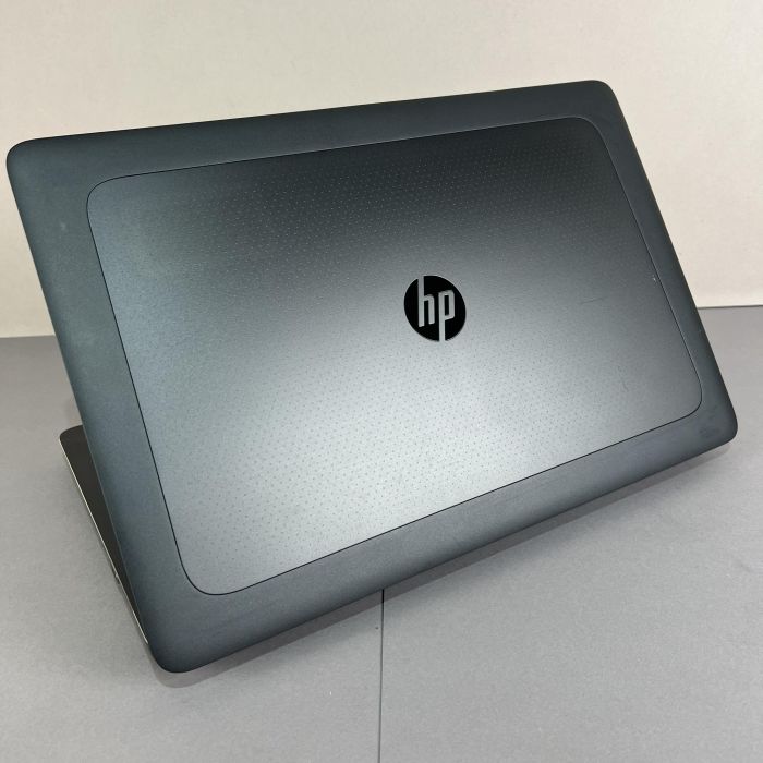 Ноутбук HP zBook 17 G3