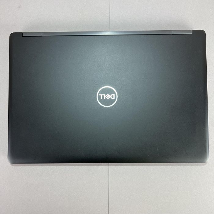 Ноутбук Dell Latitude E5590