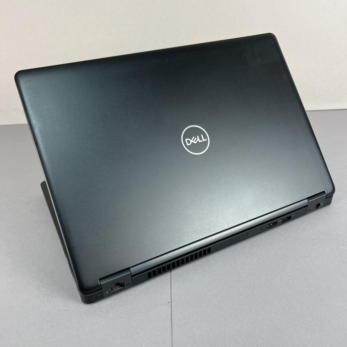 Ноутбук Dell Latitude 5490