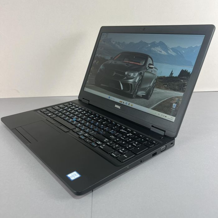 Ноутбук Dell Latitude E5580