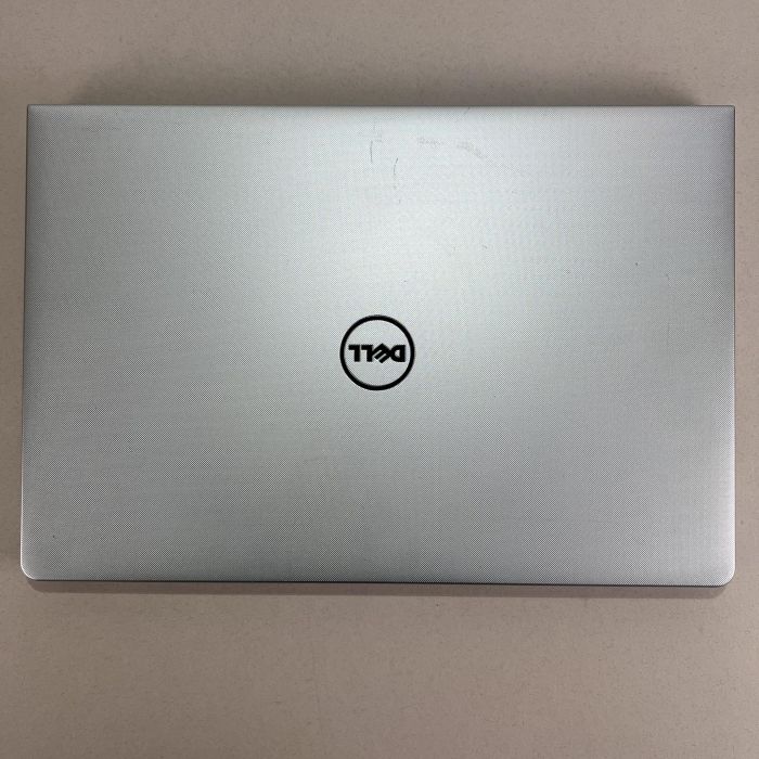 Ноутбук Dell Inspiron 15 5559