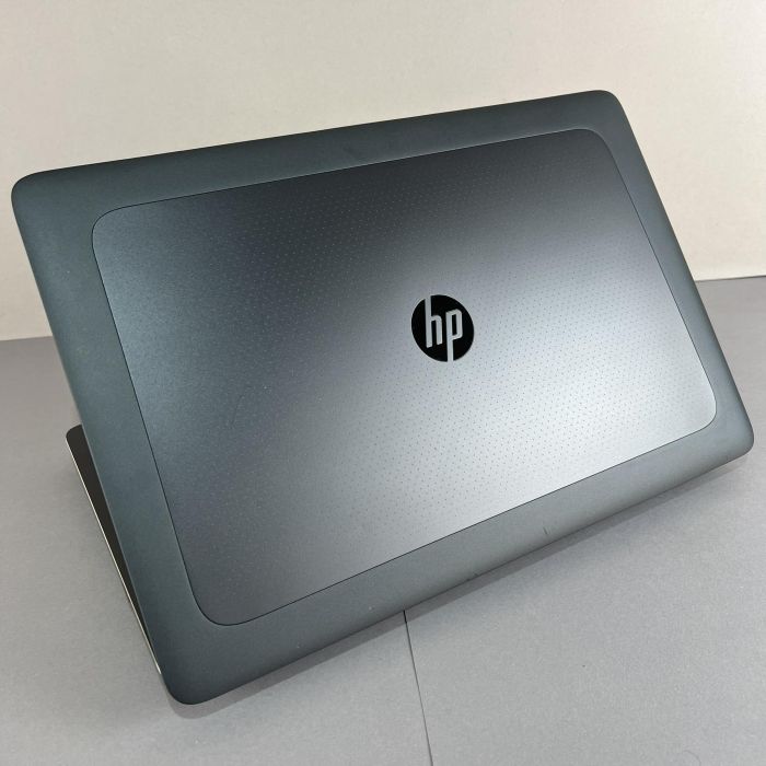 Ноутбук HP Zbook 17 G3