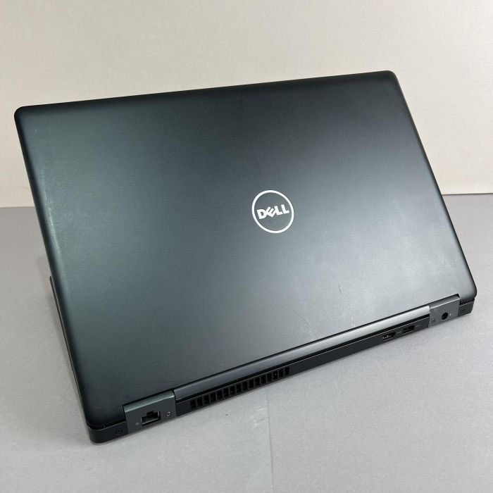 Ноутбук Dell Precision 3520