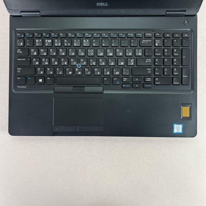 Ноутбук Dell Precision 3520