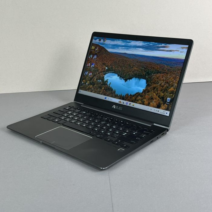 Ноутбук Asus ZenBook 13 UX331UA
