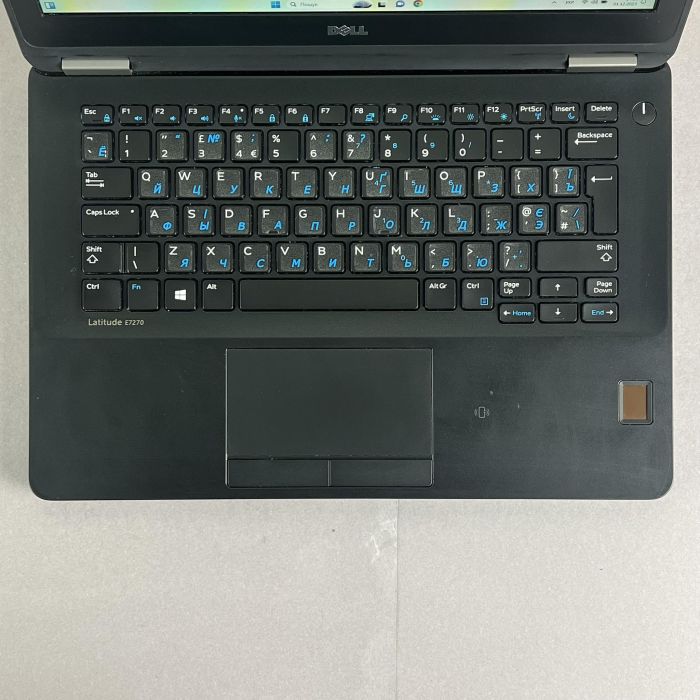 Ноутбук Dell Latitude E7270