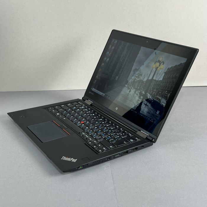 Ноутбук Lenovo Yoga 260