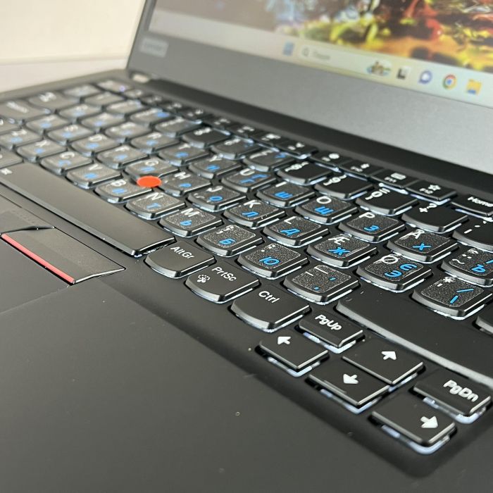 Ноутбук Lenovo ThinkPad T490s