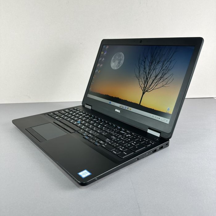 Ноутбук Dell Latitude E5570