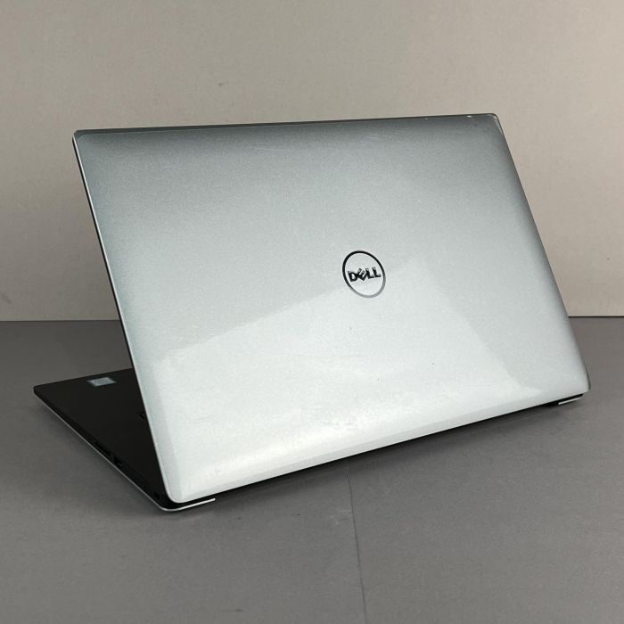 Ноутбук Dell Precision 5520