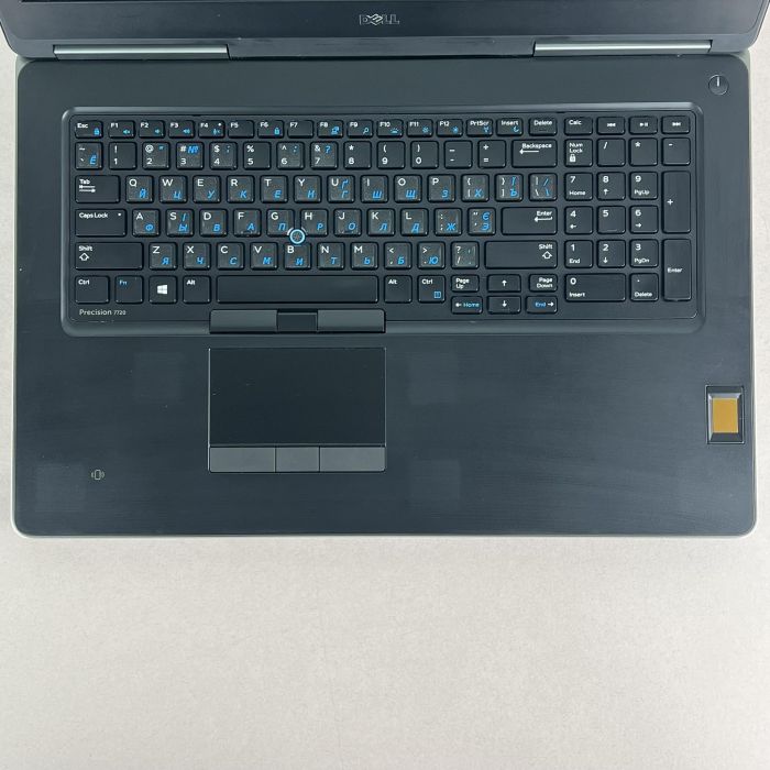 Ноутбук Dell Precision 7720