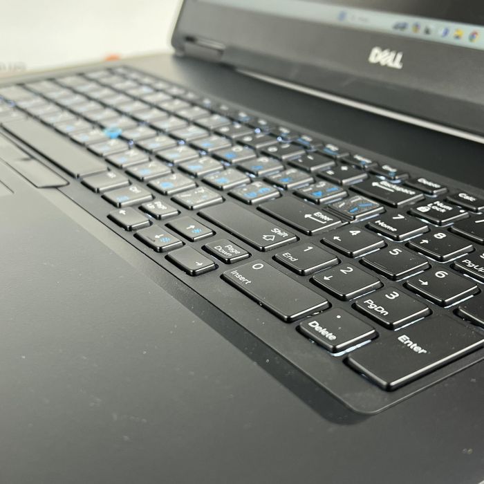 Ноутбук Dell Precision 7730