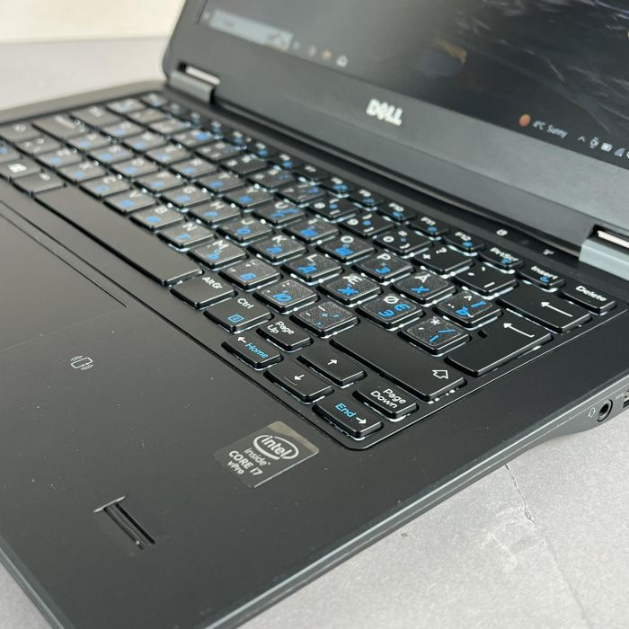 Ноутбук Dell Latitude E7250