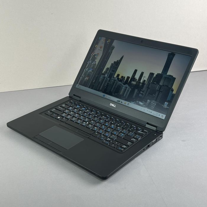 Ноутбук Dell Latitude 5490	