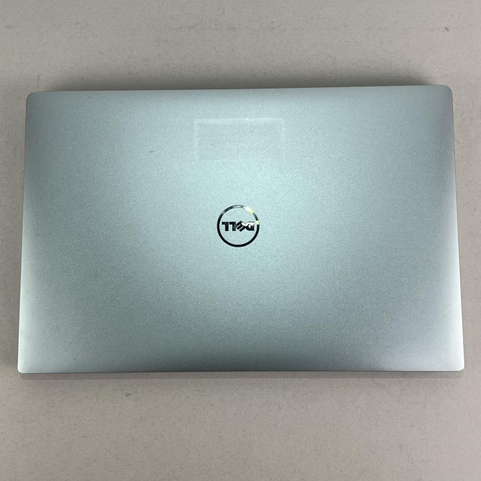 Ноутбук Dell Precision 5520
