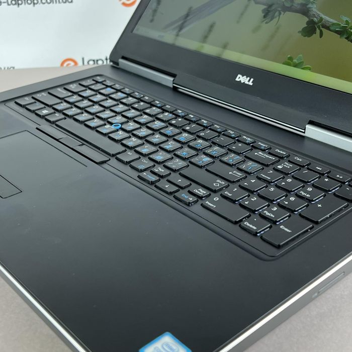 Ноутбук Dell Precision 7720