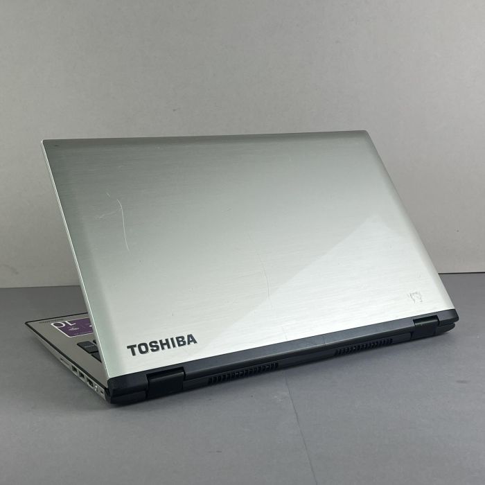 Ноутбук Toshiba Satellite L55W-C