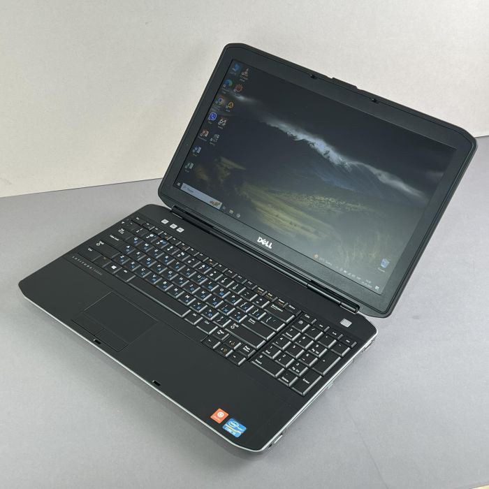 Ноутбук Dell Latitude E5530	