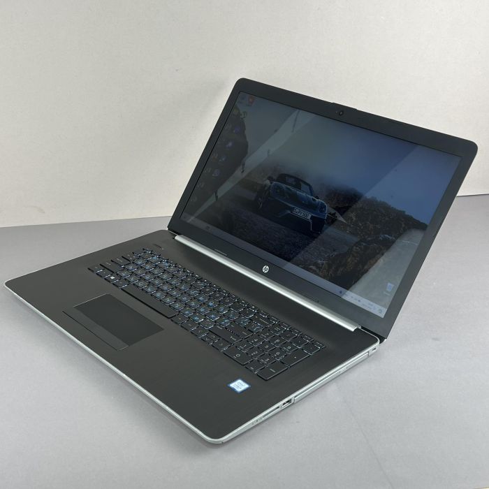 Ноутбук HP 17-by0062cl