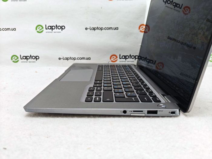 DELL latitude 7400 2 in 1 