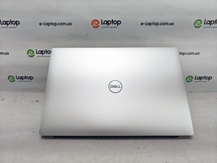 DELL Precision 5530