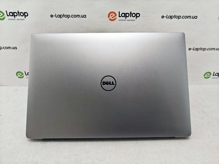 DELL XPS 15 9560