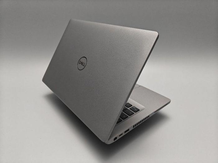 DELL latitude 5411