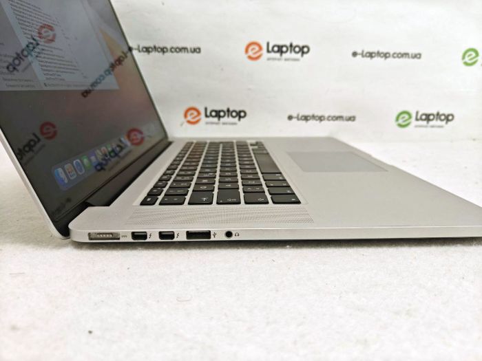 MacBook Pro  A1398a