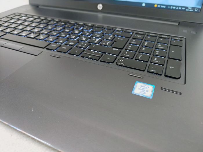 HP Zbook 17  G3