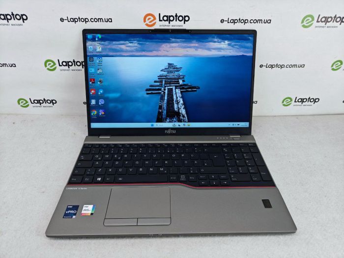 Fujitsu Lifebook U7511