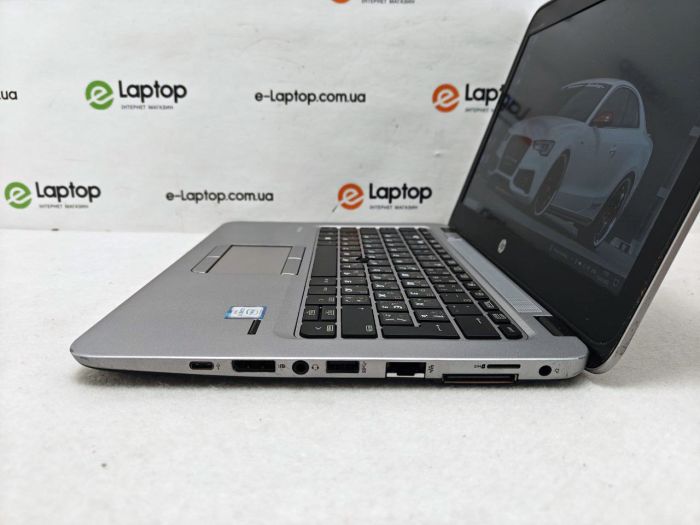 HP EliteBook 820 G3