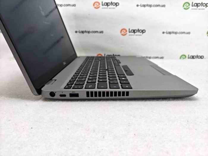 DELL latitude 5511