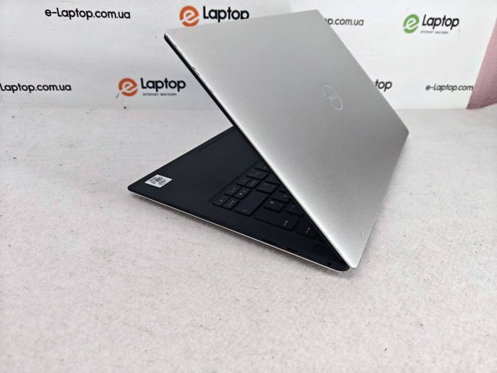 DELL XPS 13 7390