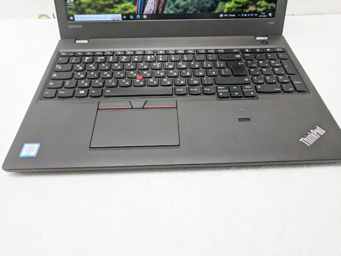 Lenovo ThinkPad T560