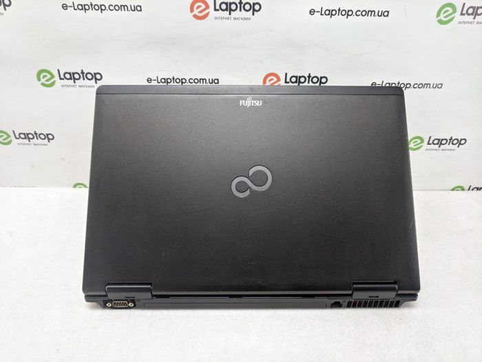  Fujitsu Lifebook