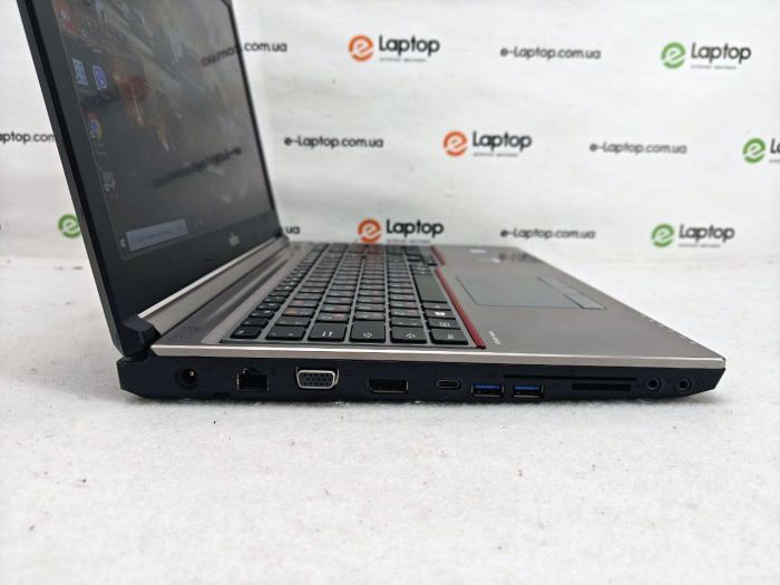 Fujitsu Celsius H760