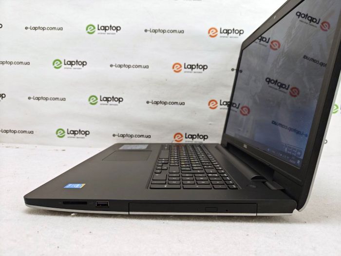 DELL Inspiron 5748