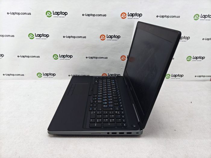 DELL Precision 7520