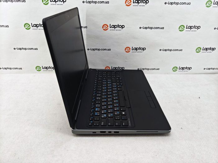 DELL Precision 7520