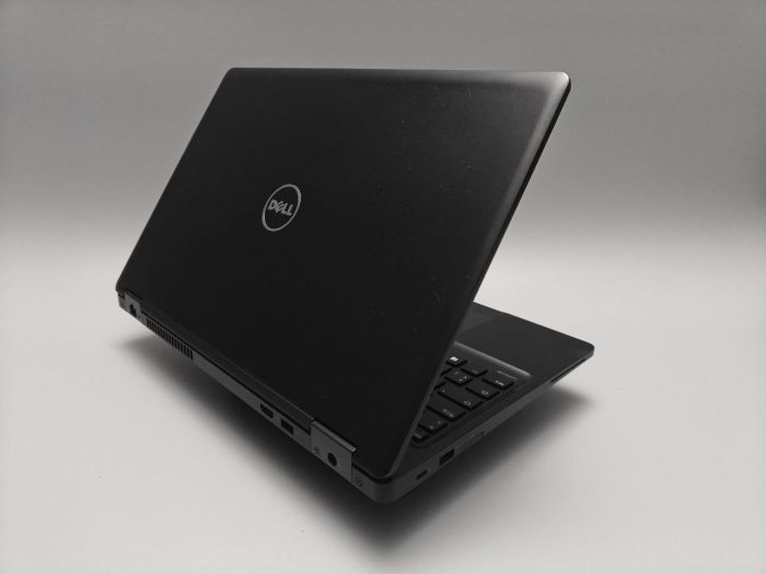 DELL latitude 5580 
