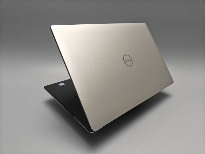DELL Precision 5530