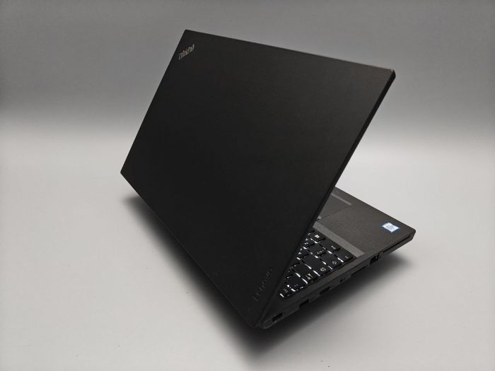 Lenovo ThinkPad T560